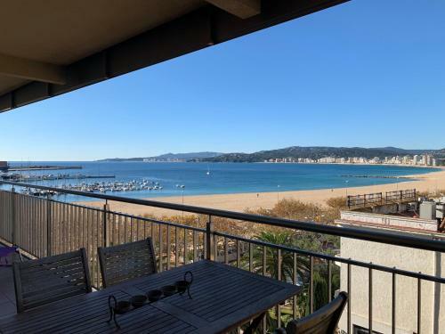 Apartamento Primera Linea De Mar