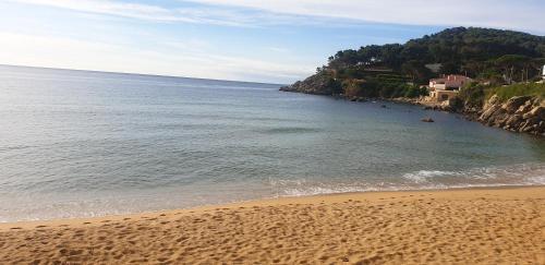 Casa Con Jard�n A 30 Metros de La Playa. At.