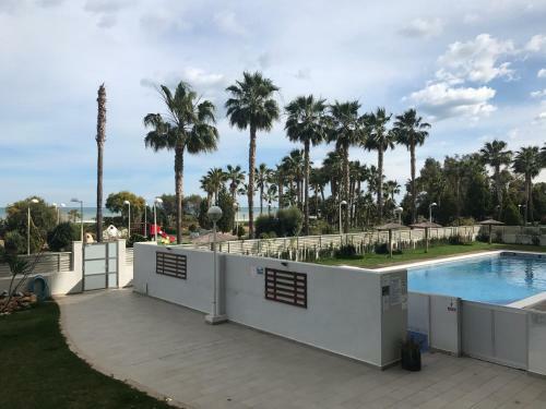 Apartamento Con Espectacular Terraza Frente Al Mar