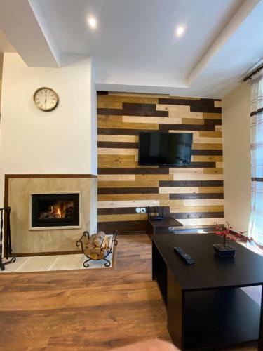 Cozy Apartment With Fantastic View
