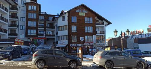 Cozy Apartments Pirin Palace 100 M Gondola