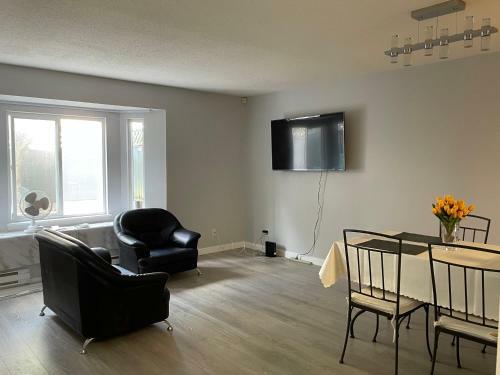 Apartamento Central Burnaby Whole Townhouse