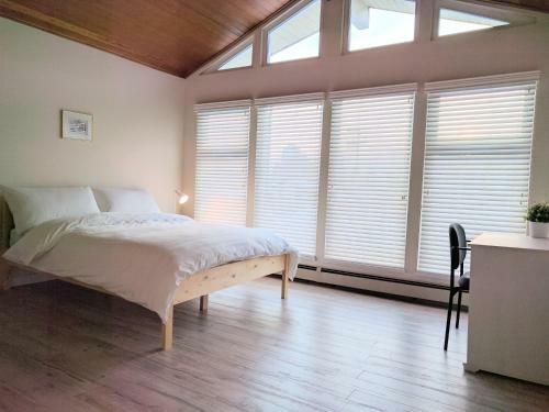 Burnaby Lovely Home