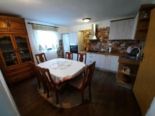 Apartman Brdo Vazdusna Banja Doboj Vikend Ku?a