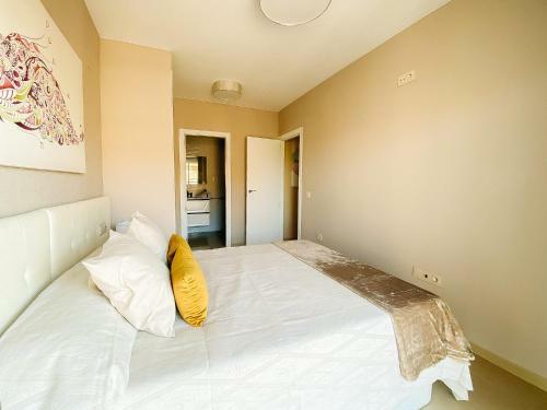 Apartamento Casa Zerua - Iv�n Luxury Homes - 5� Pta - Sur -1� Linea de Playa