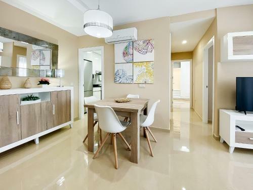 Apartamento Casa Zerua - Iv�n Luxury Homes - 5� Pta - Sur -1� Linea de Playa