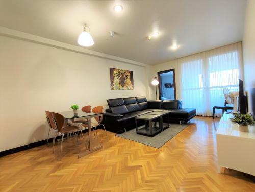 Apartamento Mendebaldea Suite Premium