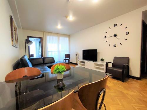 Apartamento Mendebaldea Suite Premium