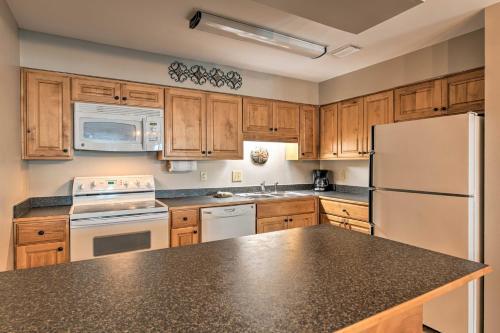 Apartamento Sunny Orange Beach Condo With Boat Slip Access!