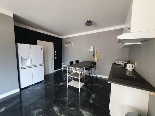 Apartamento Idyll 80qm, 2,5 Zimmer,modern, Lichtdurchflutet,
