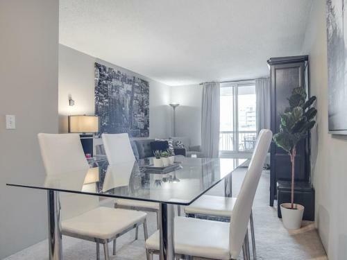 New Stylish And Cozy Eau Claire 2br With Gym Coffee