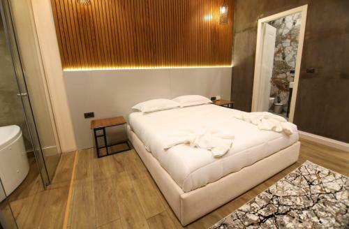 Secret Hotel,korce