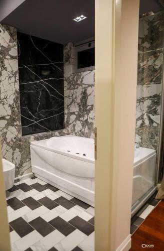 Secret Hotel,korce