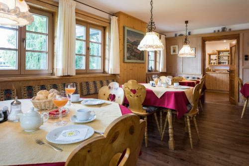 Hostal G�stehaus Walserheimat