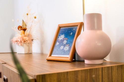 Mid-century Modern Retro Beach House Minutes To Beach
