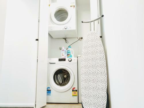 Best Located Brand New Apartment In Canberra Cbd