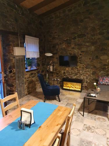 Petradaki House