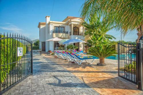 Dora' S Villa