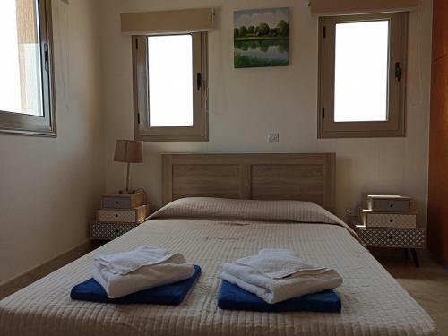 Villa Liberty - 4 Bedroom Beach Villa With Private Swimming Pool