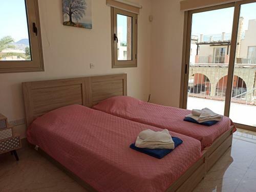 Villa Liberty - 4 Bedroom Beach Villa With Private Swimming Pool