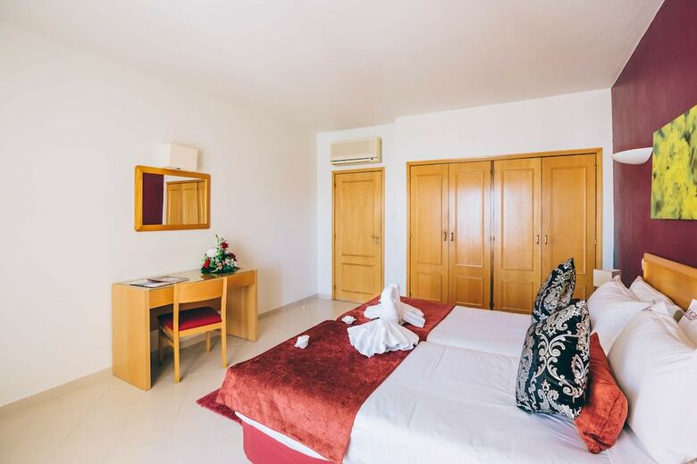 Aparthotel Grand Muthu Forte Da Oura