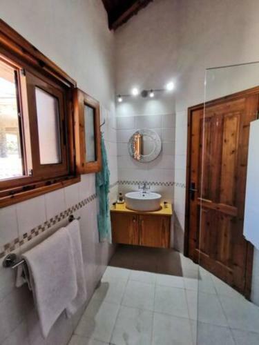 Unique Stonehouse Traditional Villa In Ayia Anna