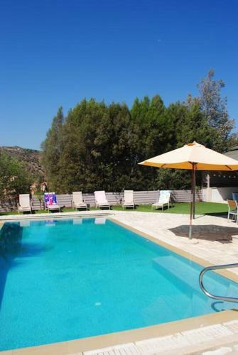 Unique Stonehouse Traditional Villa In Ayia Anna