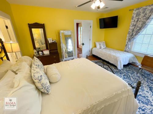 Hotel Bama Bed And Breakfast - Capstone Suite