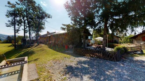 Authentic Chalet Full Of Charm, 5min. From Anz�re