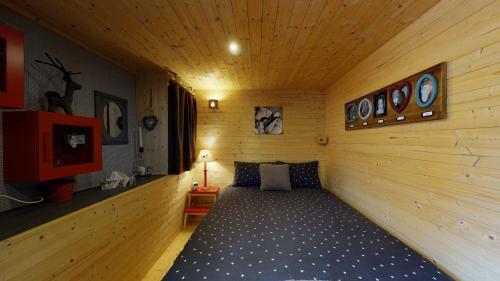 Authentic Chalet Full Of Charm, 5min. From Anz�re
