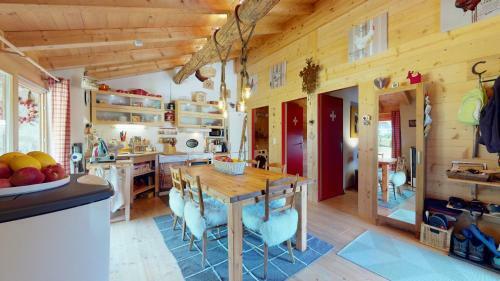 Authentic Chalet Full Of Charm, 5min. From Anz�re