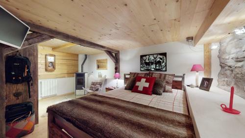 Authentic Chalet Full Of Charm, 5min. From Anz�re
