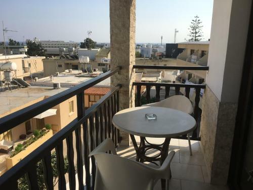 Elena Court Apartments