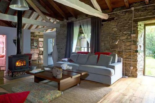 Stunning Restored Mill - Wifi - 10 Km From Beach