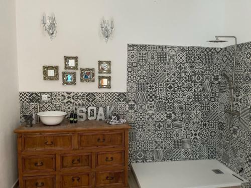 Bed & Breakfast Grande Suite II At Casa Grande Pinoso With Shared Pool