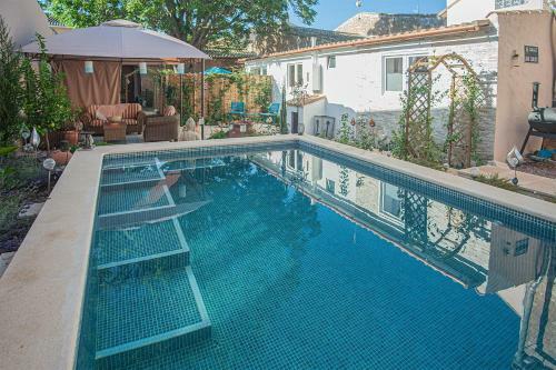 Bed & Breakfast Grande Suite II At Casa Grande Pinoso With Shared Pool