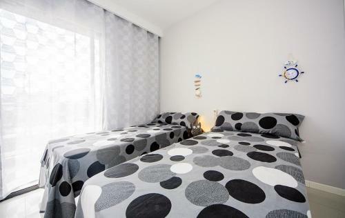 Apartamento Penthouse 2 Bedrooms In Mil Palmeras