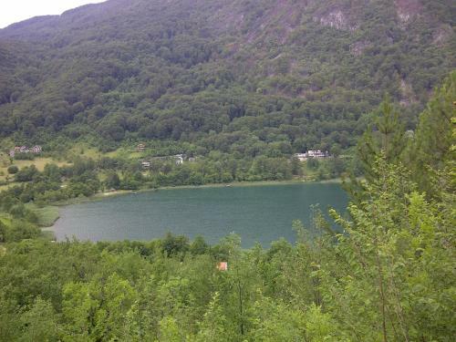 Hostal Guest House Bora?ko Lake