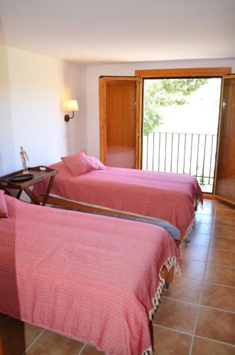 Casa Grande / Rosas Cantares