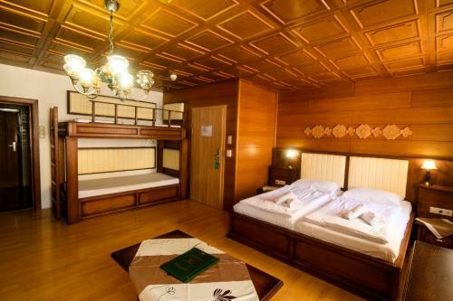 Hostal Gasthof Zum J�gerwirt