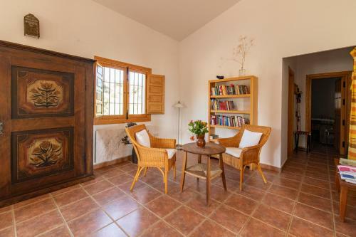 Rosas Cantares: Casa Siri