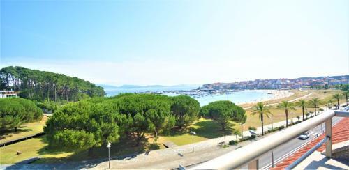Apartamento �tico de Playa Con Vistas En Baltar