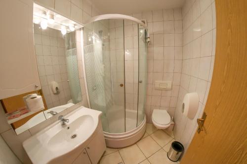 Apartments Crvena Jabuka 1