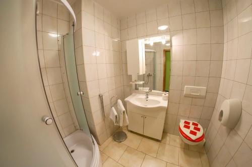 Apartments Crvena Jabuka 1