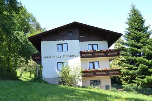 Hostal G�stehaus Pfisterer