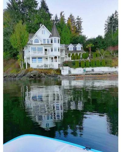 Hostal Rainbow Land Inn