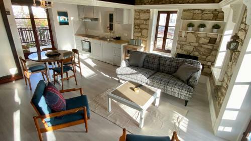 Leony's House