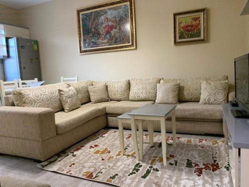 Syzo Apartments