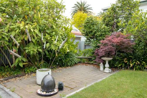 Gran's House - Napier Holiday Home