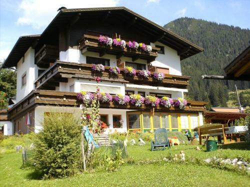 Hostal G�stehaus Bergland